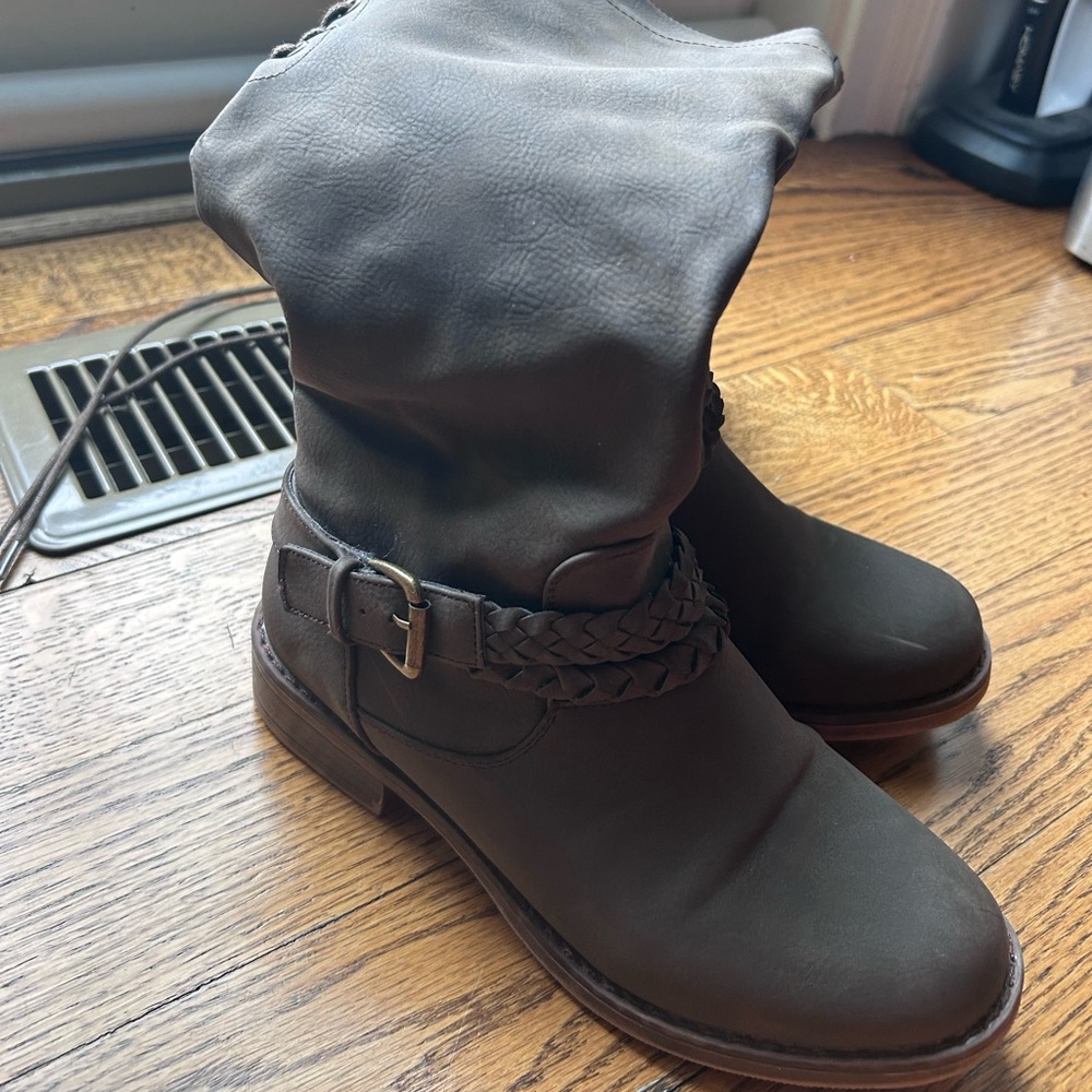 Knee high boots